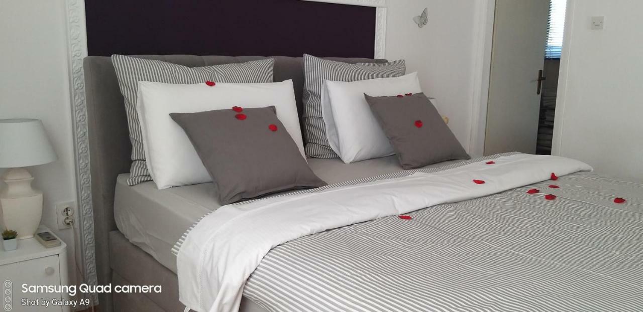 Apartman Felice Starigrad Paklenica Exteriér fotografie